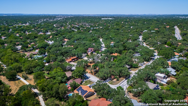 Listing photo id 32 for 5414 Timber Post