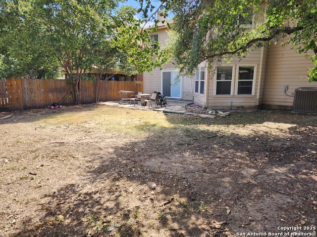 Image 21 of 50 For 406 Bluegrass Creek