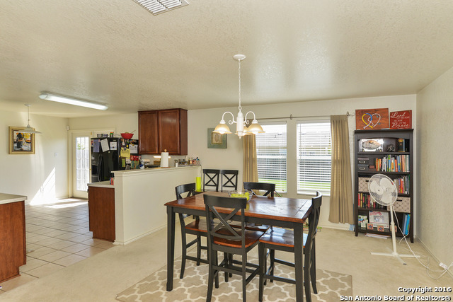 Listing photo id 11 for 4726 Appaloosa Run