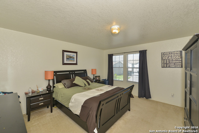 Listing photo id 14 for 4726 Appaloosa Run
