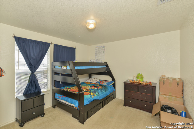 Listing photo id 18 for 4726 Appaloosa Run