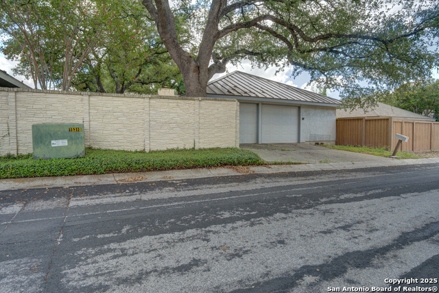Image 21 of 22 For 6019 Royal Breeze