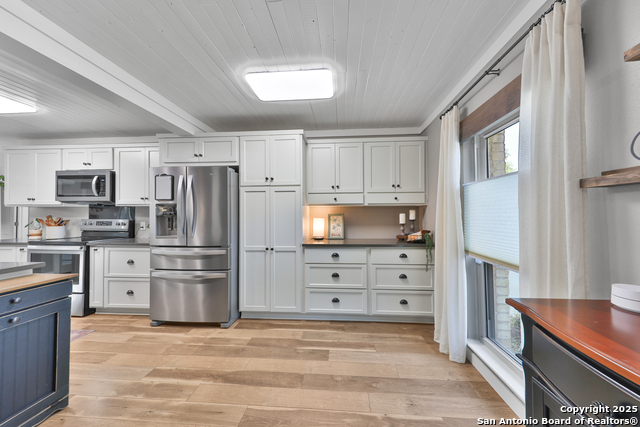 Image 15 of 59 For 7203 Forest Mont
