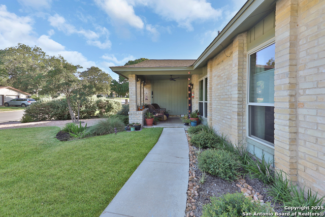 Image 4 of 59 For 7203 Forest Mont