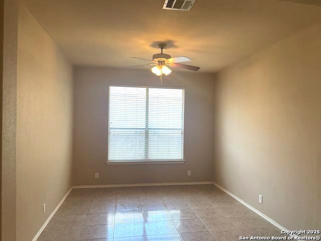 Image 11 of 40 For 17227 Tarkio Way