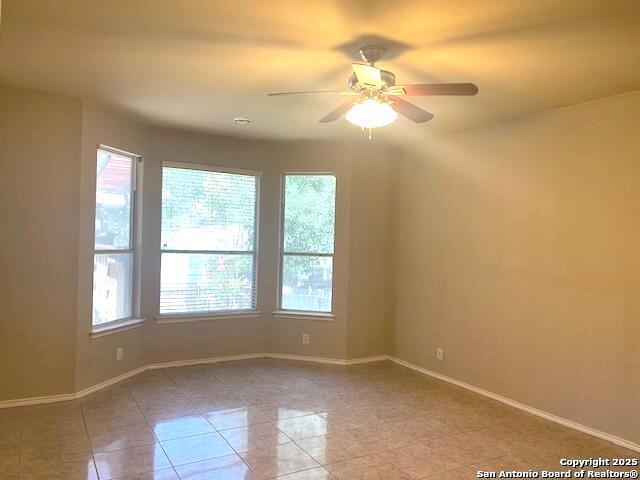 Image 13 of 40 For 17227 Tarkio Way