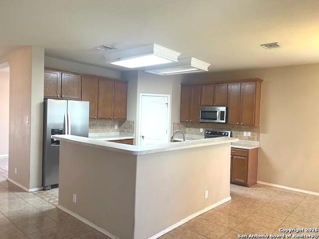 Image 3 of 40 For 17227 Tarkio Way