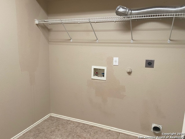 Image 30 of 40 For 17227 Tarkio Way