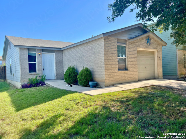 Image 3 of 13 For 6015 Plumbago Place