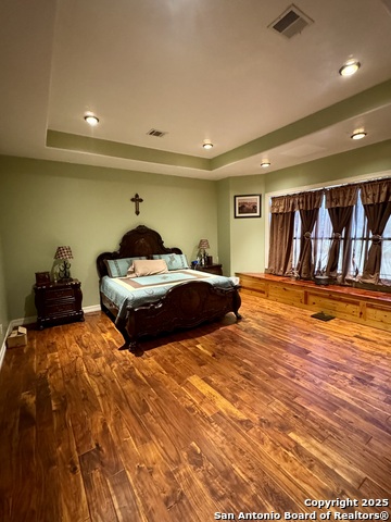 Image 23 of 47 For 13115 Sh 16 N