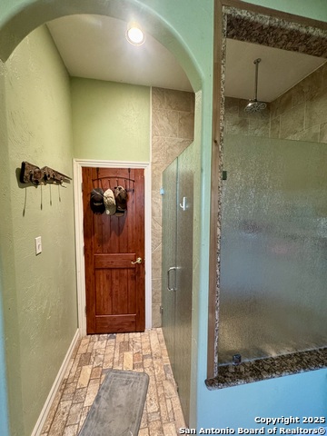 Image 27 of 47 For 13115 Sh 16 N