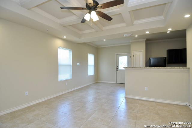 Image 5 of 14 For 6627 Arancione Ave  105