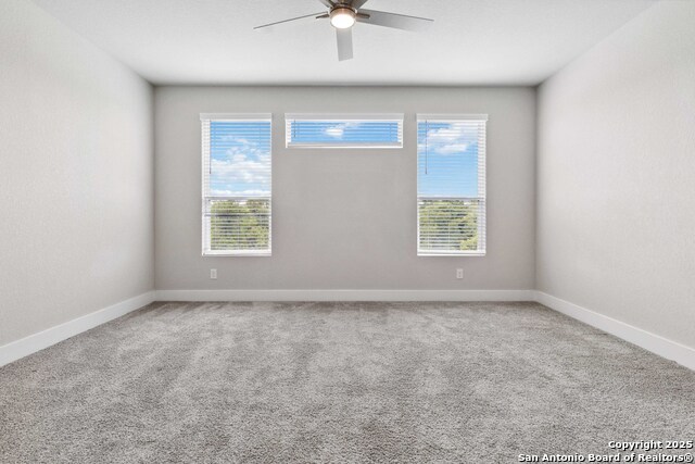 Image 21 of 34 For 8851 Oakland Rd  39