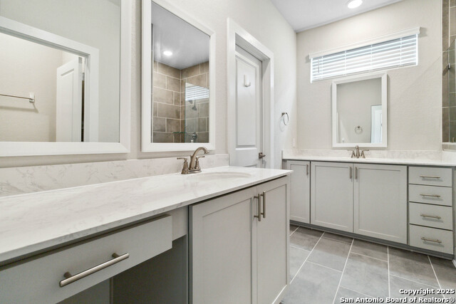 Image 22 of 34 For 8851 Oakland Rd  39