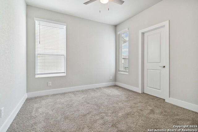 Image 24 of 34 For 8851 Oakland Rd  39