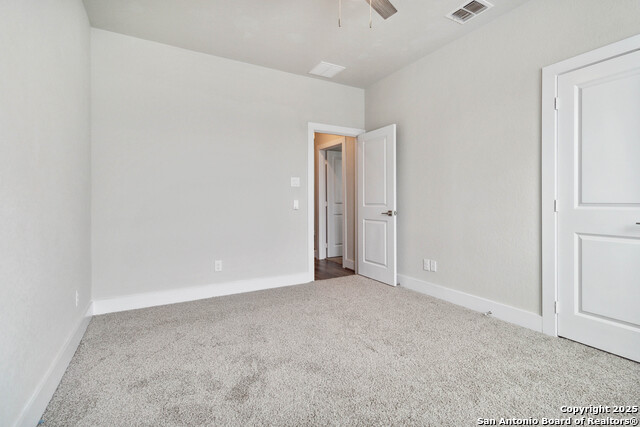 Image 27 of 34 For 8851 Oakland Rd  39