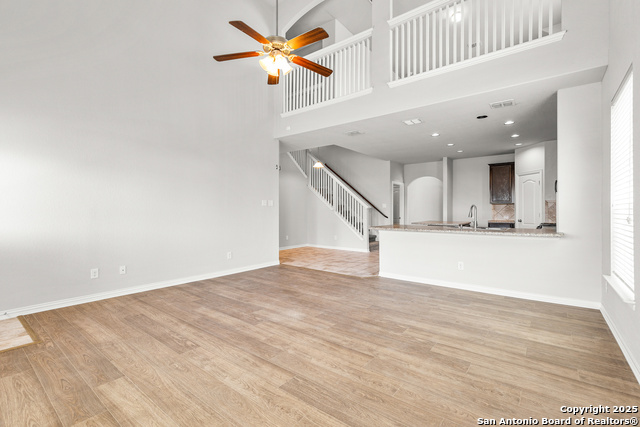 Image 14 of 35 For 8220 Robin Gate
