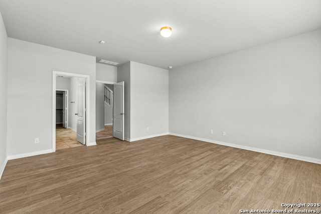 Image 18 of 35 For 8220 Robin Gate