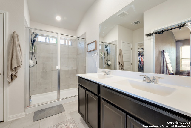 Image 12 of 19 For 732 Clara Park