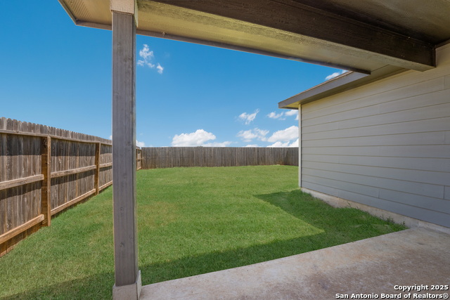 Image 18 of 19 For 732 Clara Park