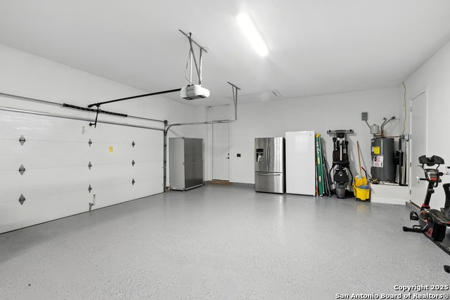 Image 29 of 34 For 450 Peck