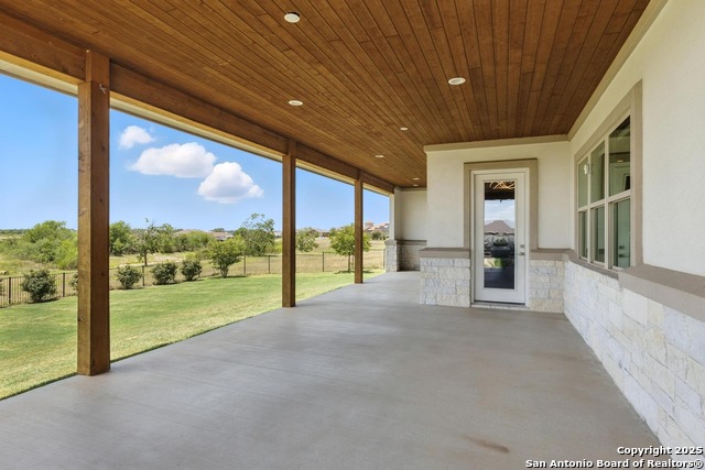 Image 30 of 34 For 450 Peck