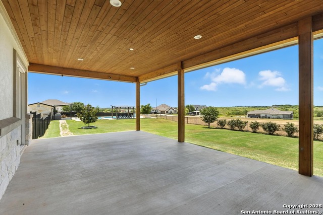 Image 31 of 34 For 450 Peck