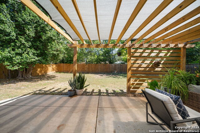 Image 26 of 29 For 307 Dawnridge Dr
