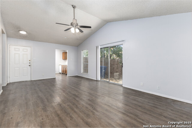 Image 11 of 19 For 5234 Meadow Rise