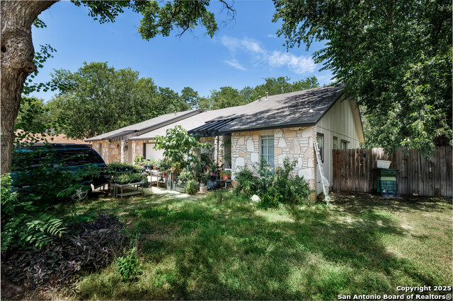 Image 5 of 19 For 5234 Meadow Rise