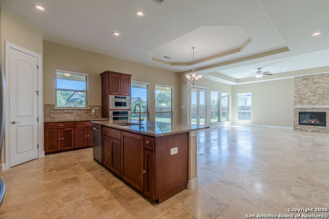 Image 9 of 50 For 2448 Crikey Ct