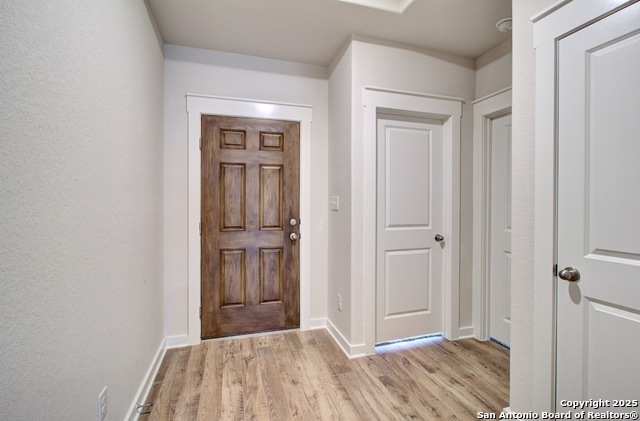 Image 9 of 20 For 245 Red Arrow