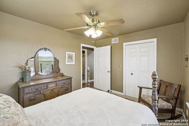 Image 17 of 63 For 5014 Bump Gate