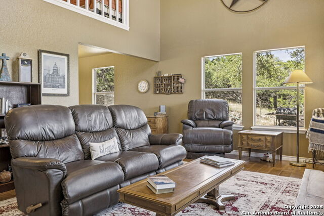 Image 7 of 63 For 5014 Bump Gate