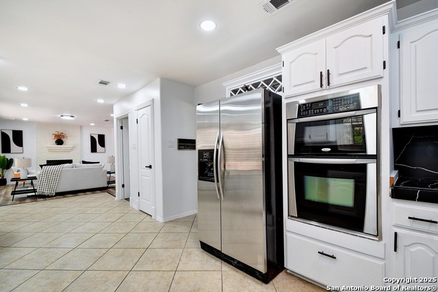Image 12 of 29 For 8619 London Heights