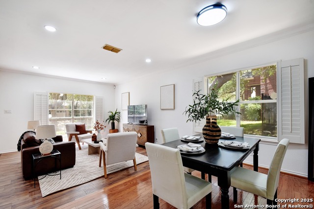 Image 4 of 29 For 8619 London Heights