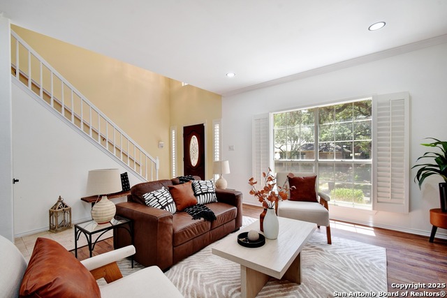 Image 5 of 29 For 8619 London Heights