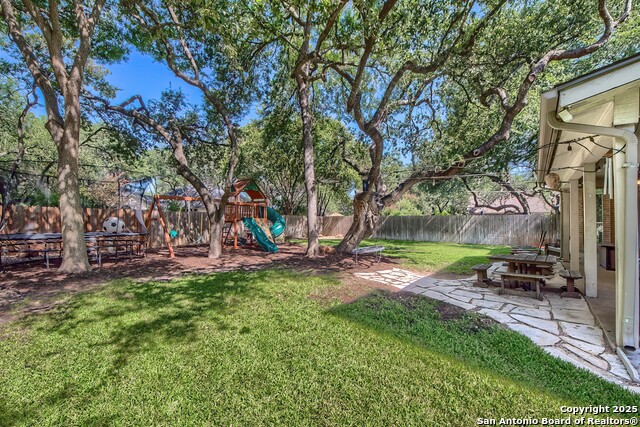 Image 43 of 44 For 16527 Inwood Cove