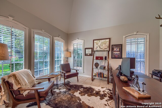 Image 6 of 44 For 16527 Inwood Cove