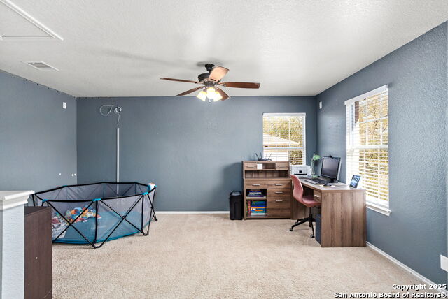 Image 18 of 27 For 16115 Branching Oaks