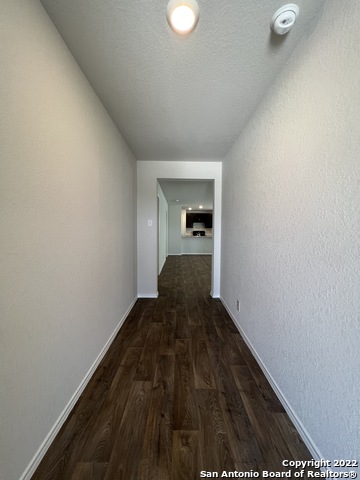 Listing photo id 11 for 15315 Shortwing