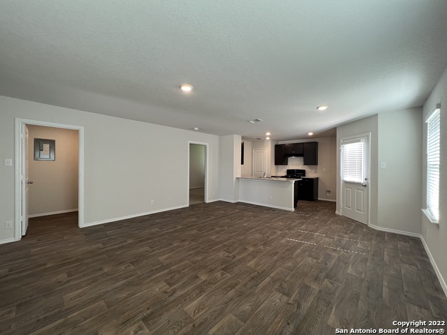 Listing photo id 13 for 15315 Shortwing