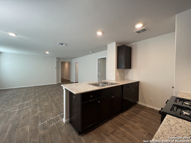 Listing photo id 15 for 15315 Shortwing