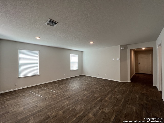 Listing photo id 20 for 15315 Shortwing