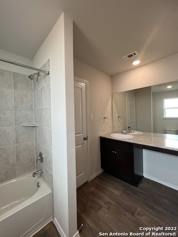Listing photo id 26 for 15315 Shortwing