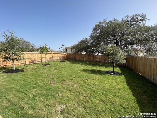 Listing photo id 31 for 15315 Shortwing