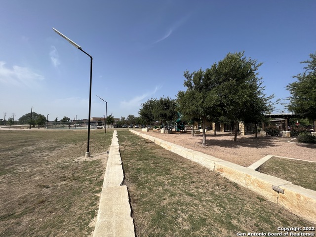 Listing photo id 34 for 15315 Shortwing