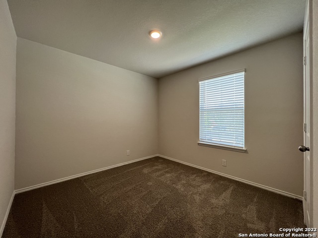 Listing photo id 4 for 15315 Shortwing