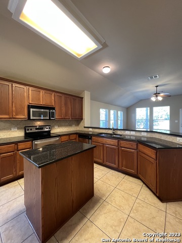 Image 16 of 45 For 24431 Flint Crk