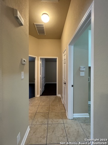 Image 27 of 45 For 24431 Flint Crk